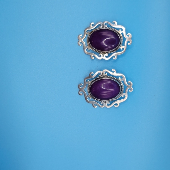 Vintage Sterling Silver and Amethyst Earrings - Picture 3 of 4